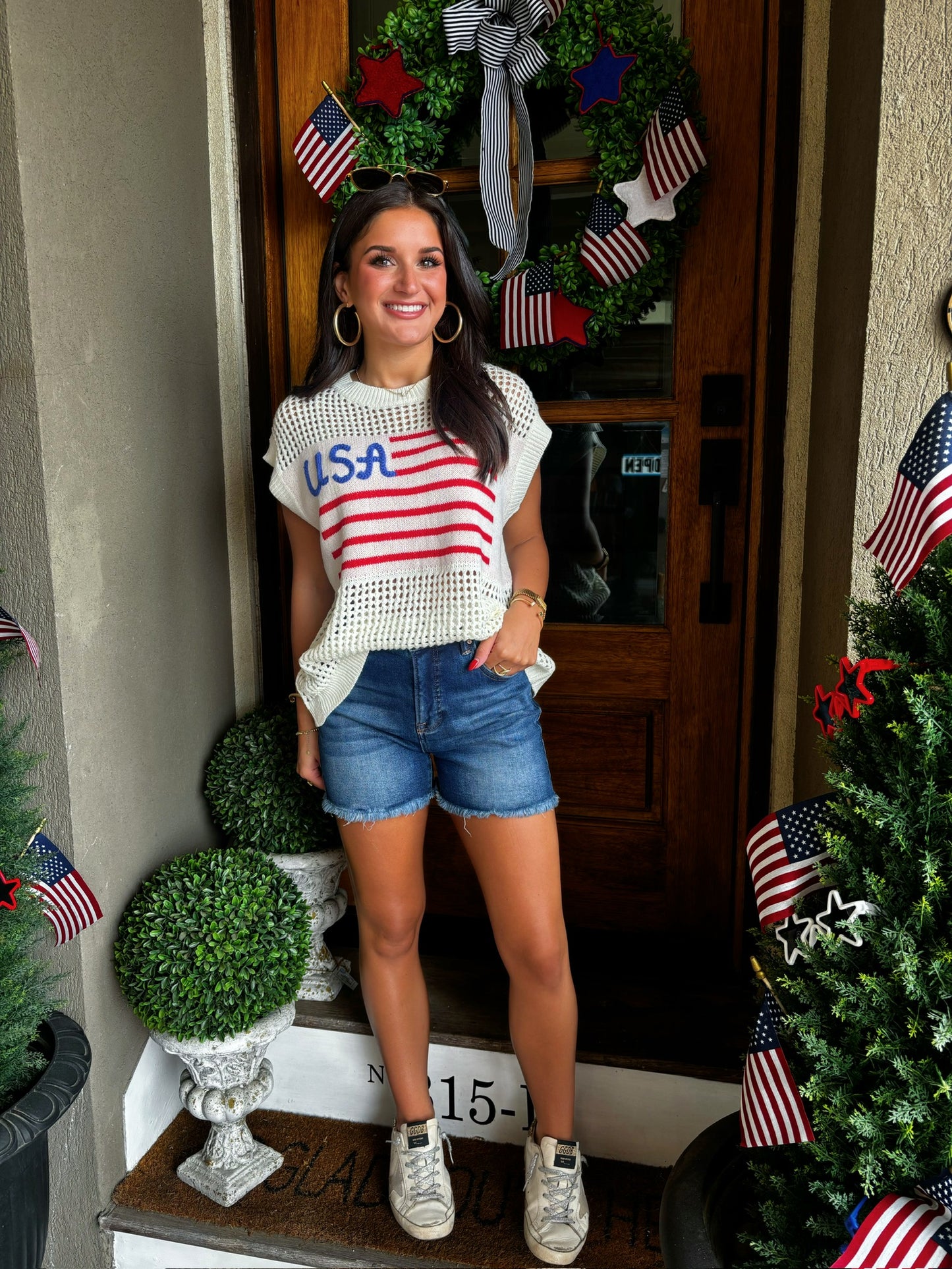 1776 Threads Top